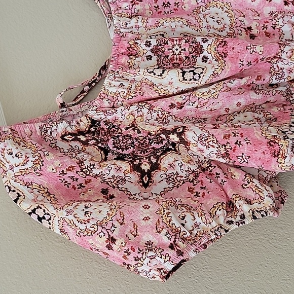 Torrid Pink Boho Floral Washable Crinkle Gauze Cris Cross Back Top - Size 1X - Picture 5 of 12